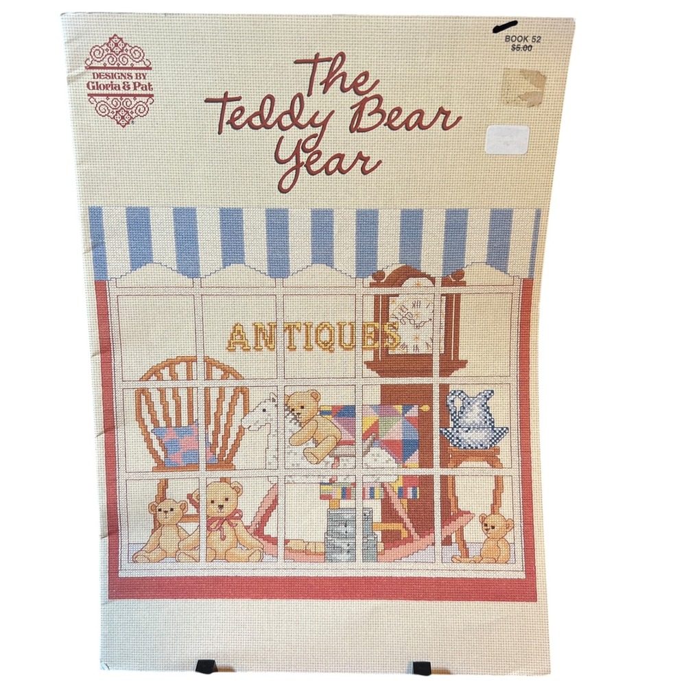 The Teddy Bear‎ Year Cross Stitch Pattern Book 52 Gloria & Pat 1987 Vintage